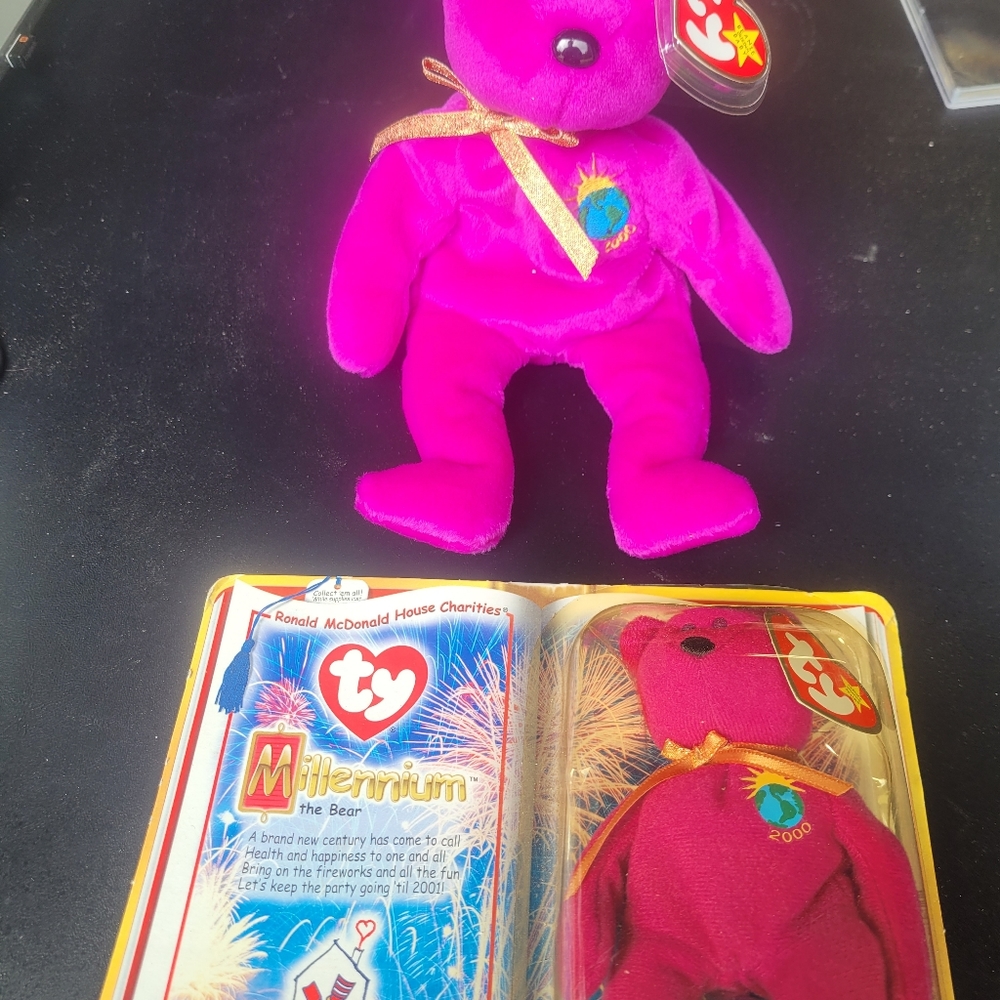 EUC Millennium the Bear w/ corresponding Millennium the Bear Teenie Beanie Baby